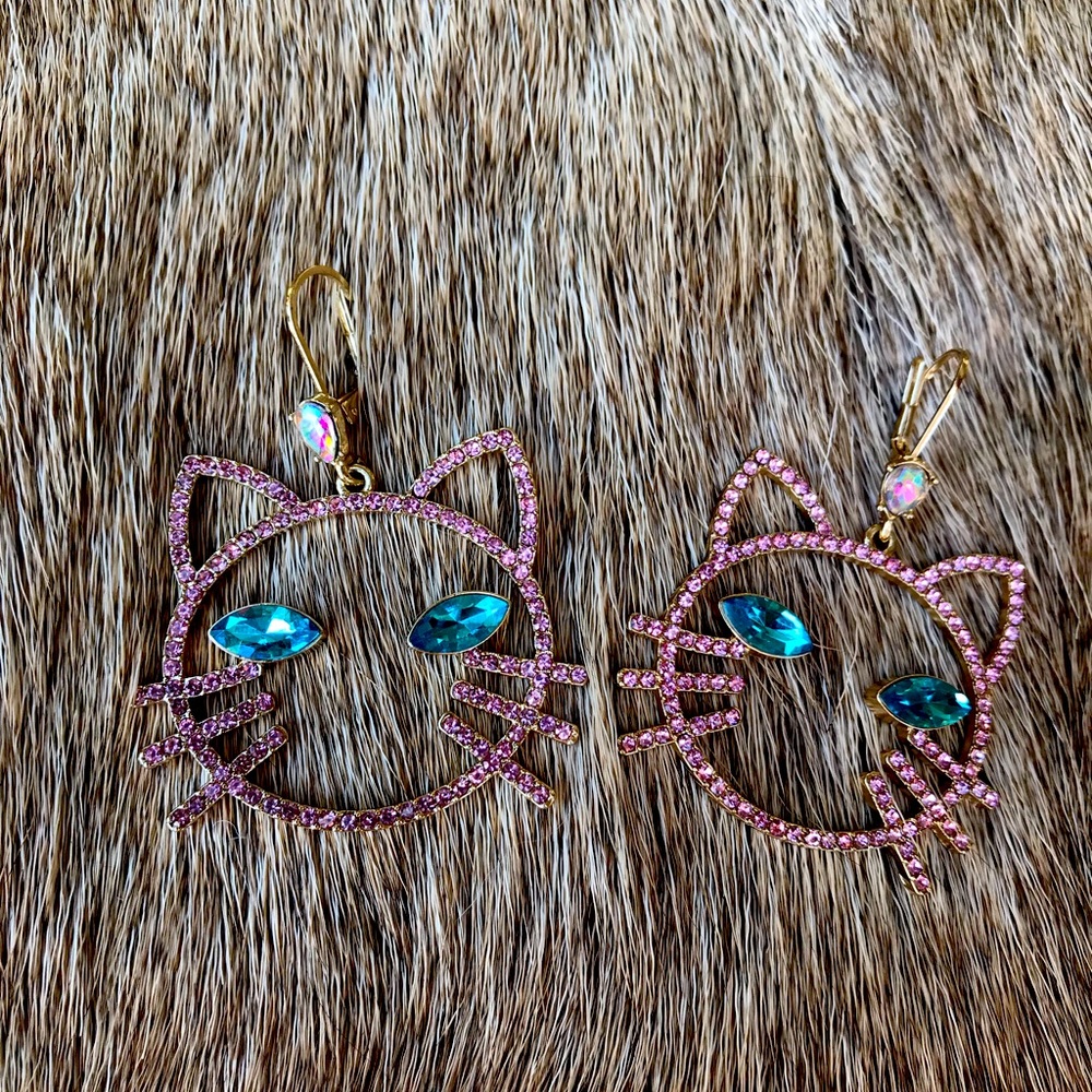 Betsy Johnson crystal kitty cat earrings